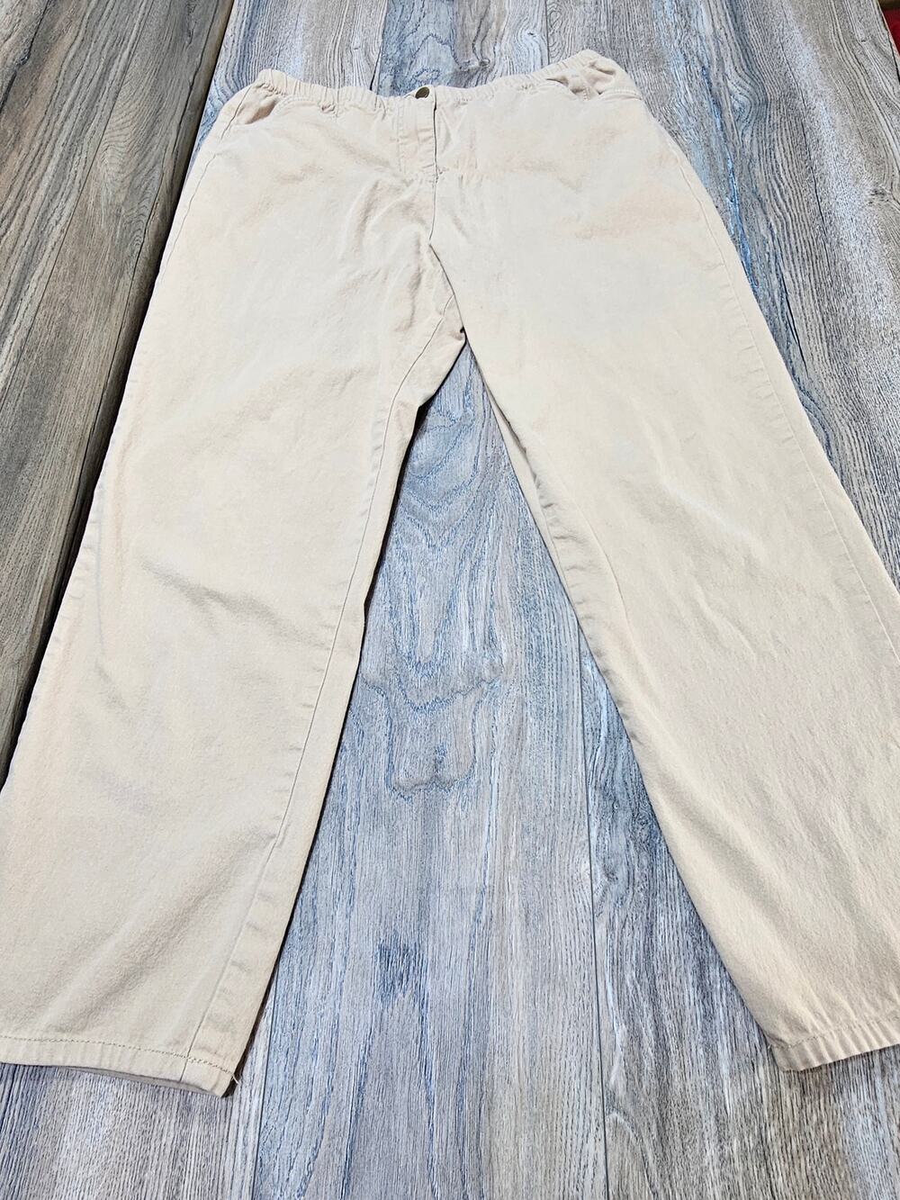Blair Women's Beige Pull On Pants Elastic Waist Pockets Size 12P Petite